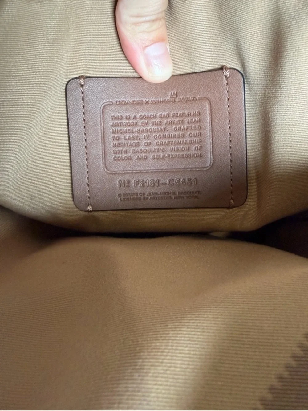 Coach refined pebble